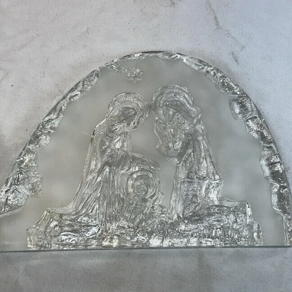 Vintage ZABKOWICE Glass NATIVITY Scene Christmas Holy Family  Poland 8.5